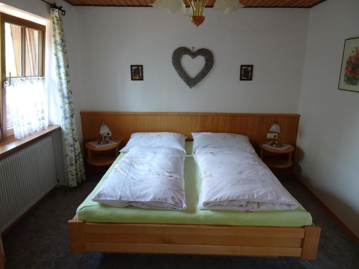 Biohof Schwanser Steinbach am Attersee Buitenkant foto